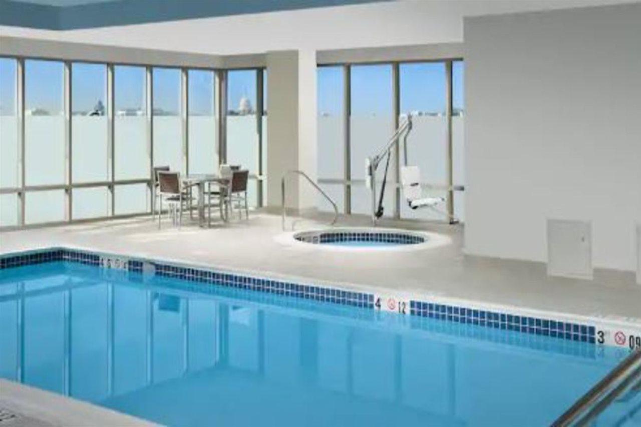 Hotel Homewood By Hilton Dc Noma Union Station 3*