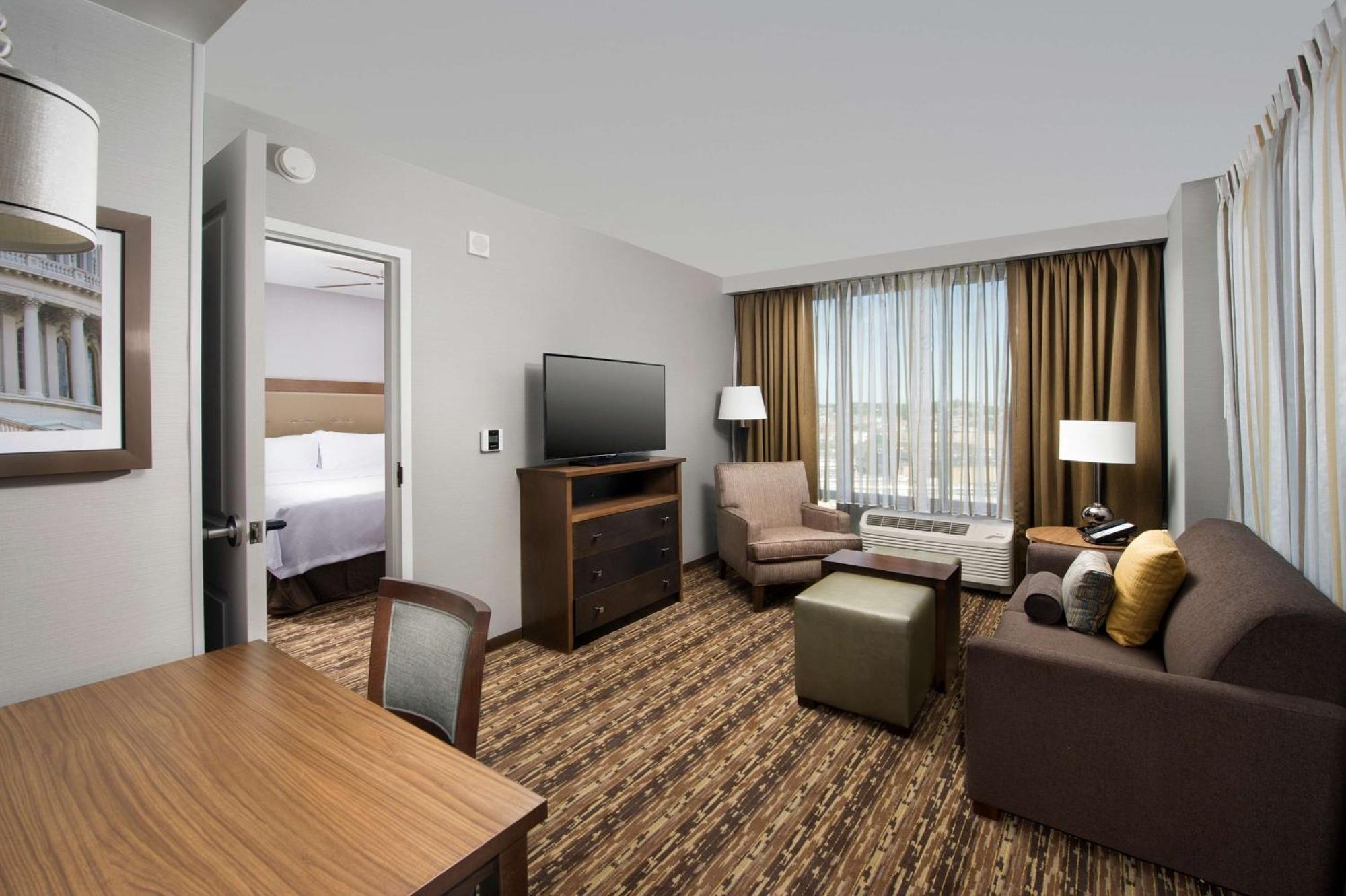 Homewood By Hilton Dc Noma Union Station Hotel 3*