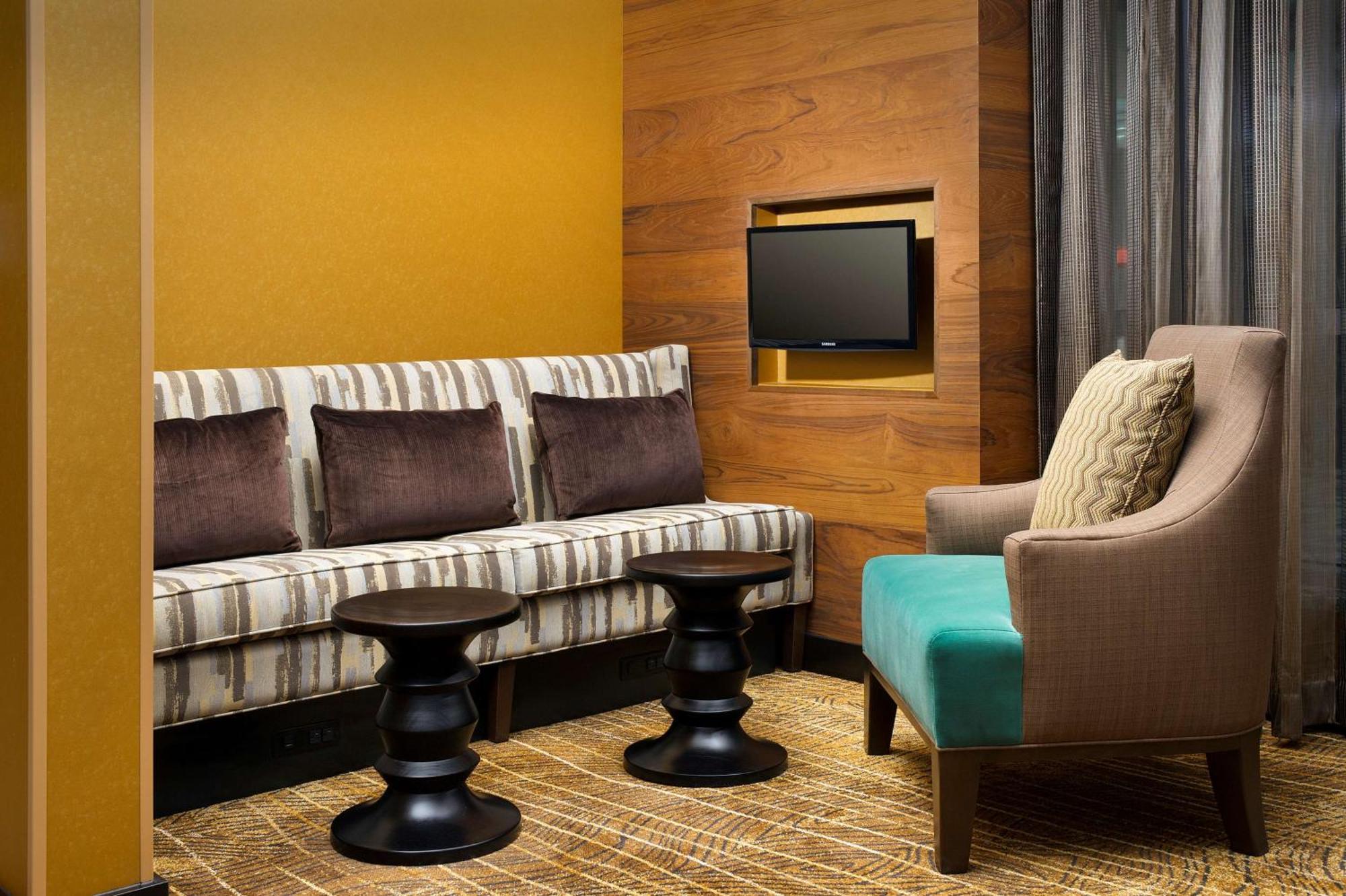 Hotel Homewood By Hilton Dc Noma Union Station